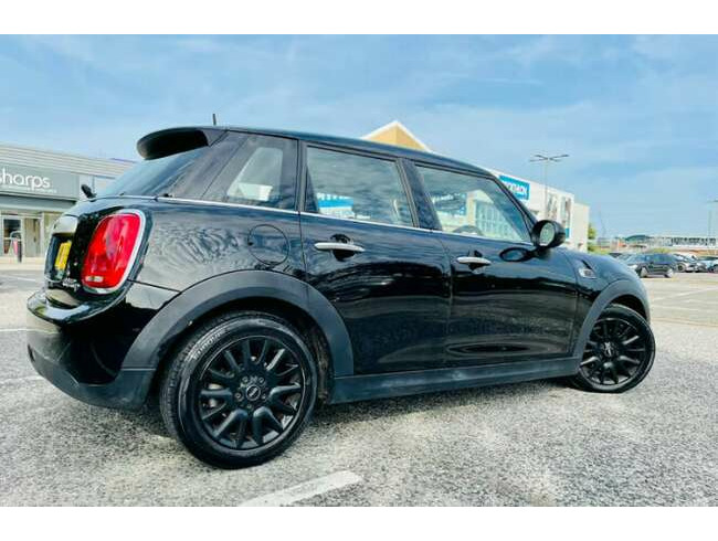 2015 Mini, Hatchback, Manual, 1496 (cc), 5 doors - ULEZ