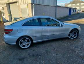 2010 Mercedes-Benz CLC 220 Coupe