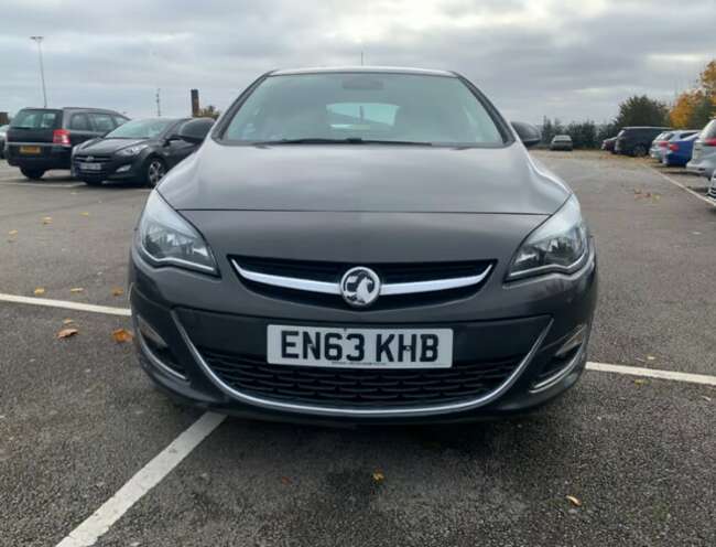 2014 Vauxhall, Astra, Hatchback, Manual, 1598 (cc), 5 Doors