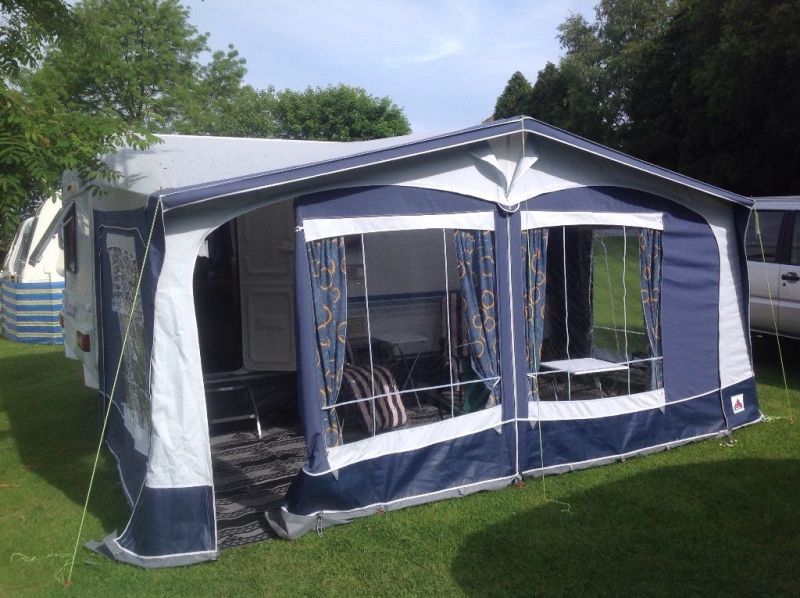 2005 Adria Altea 432 px 4 berth Fixed bed image 2