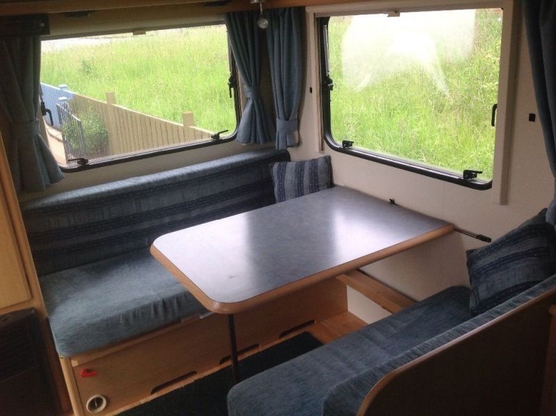 2005 Adria Altea 432 px 4 berth Fixed bed image 8