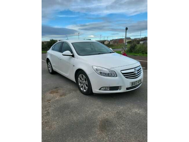2013 Vauxhall Insignia 2.0Cdti, New Mot Low Millage Full Service