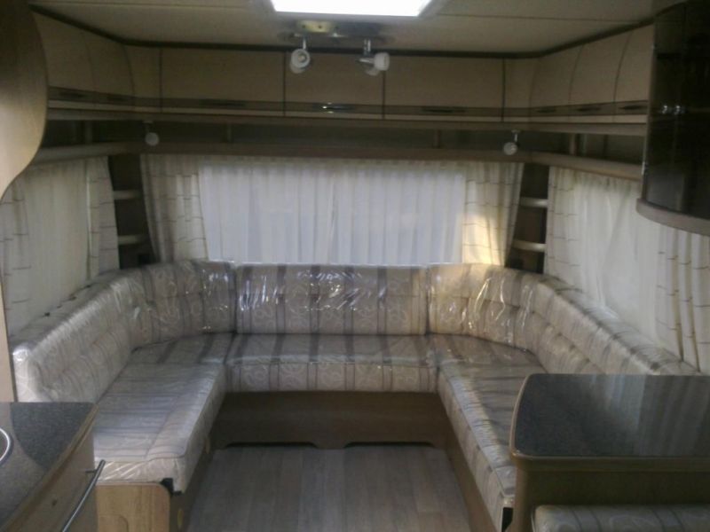 2013 Fendt caravan 650 Mayfair ( model) like hobby and tabbert image 2
