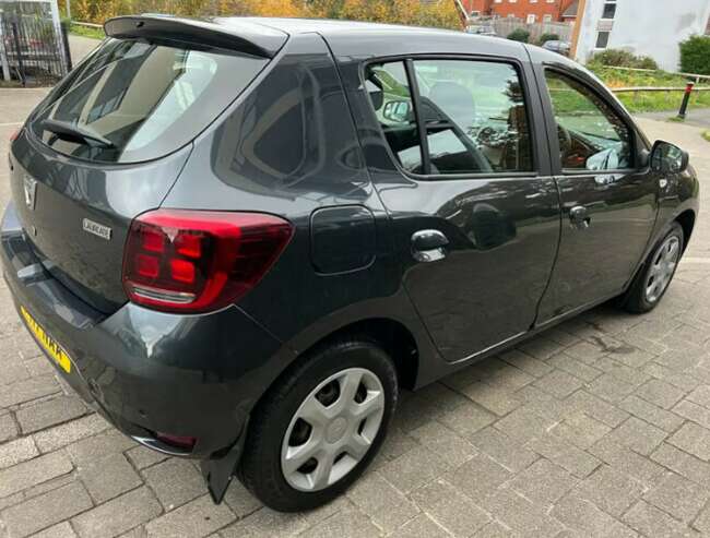 2017 Dacia Sandero Laureate 0.9L, Petrol, Manual Gearbox