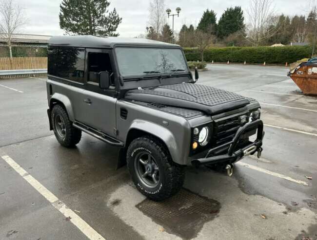 2007 Land Rover Defender 90 2.4 Puma