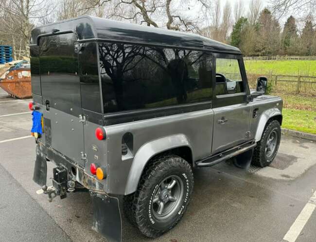 2007 Land Rover Defender 90 2.4 Puma