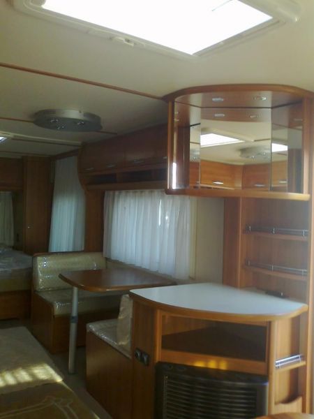2011 Fendt caravan 700 Platin ( ) island bed image 5