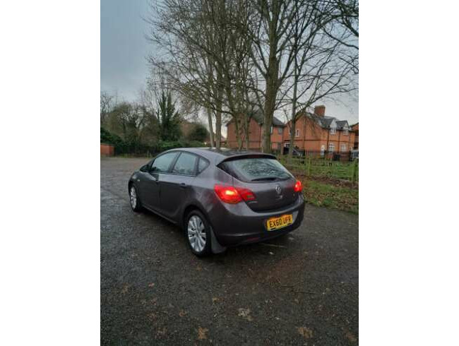 2010 Vauxhall Astra 1.6