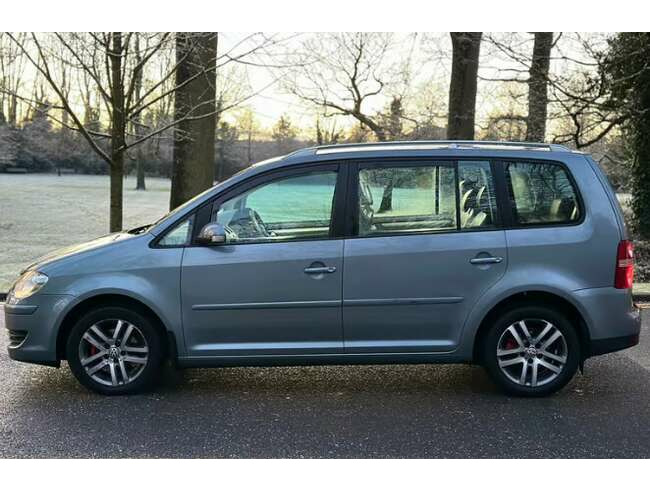 2008 Volkswagen Touran Se 2.0tdi