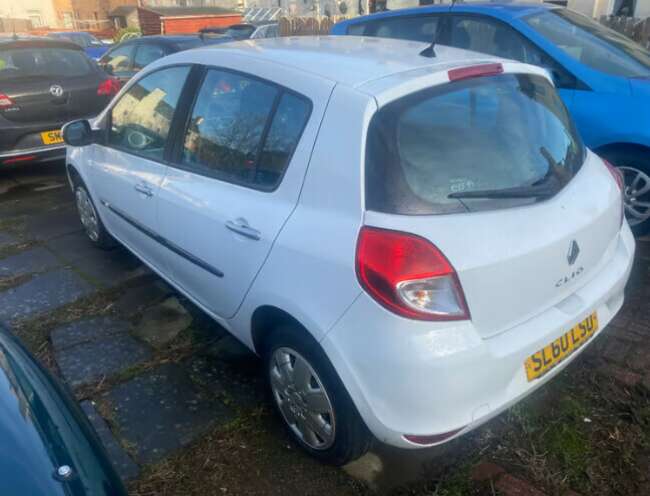 2010 Renault, Clio, Hatchback, Manual, 1149 (cc), 5 Doors