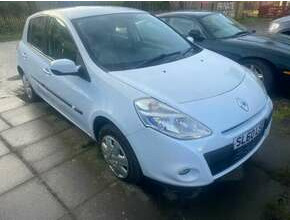 2010 Renault, Clio, Hatchback, Manual, 1149 (cc), 5 Doors