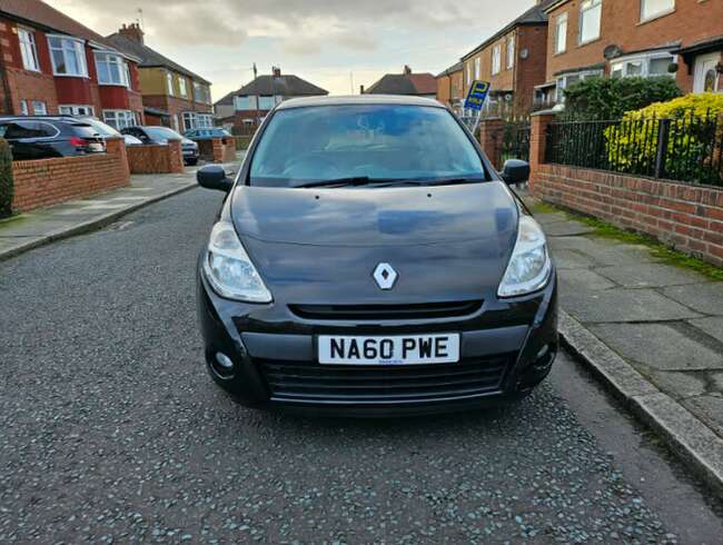 Renault Clio 1.2 61000 Miles Prestige Condition