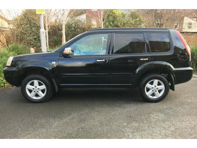 2005 Nissan X Trail / Ulez Free / MOT / Spacious SUV Stationwagon Estate 4 by 4