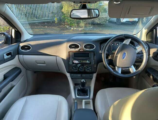 2006 Ford Focus Ghia Full Leather Interior, Low Mileage