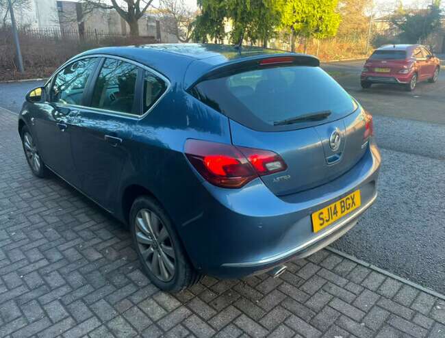 2014 Vauxhall Astra Elite