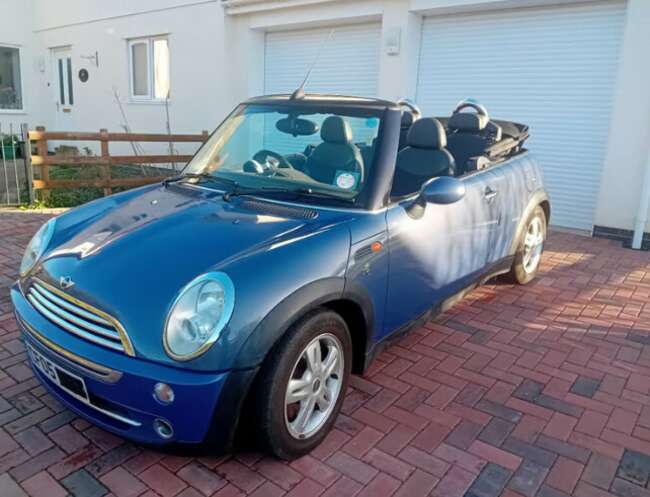 2005 Mini, Cooper, Convertible, Manual, 1598 (cc), 2 doors