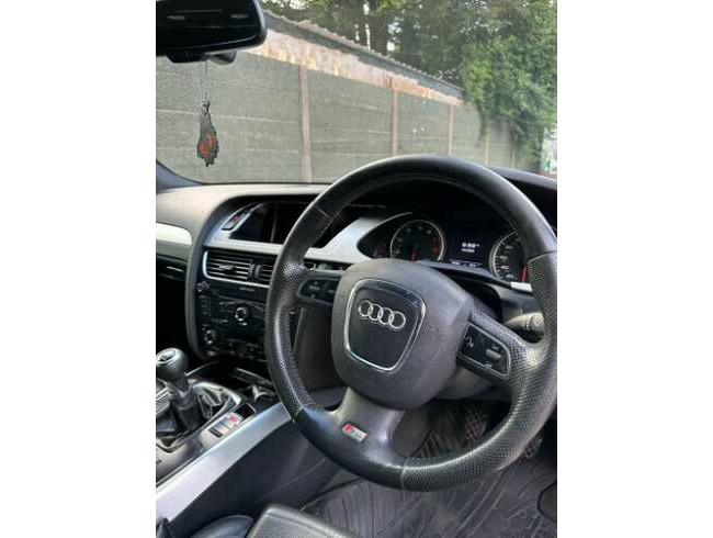 2008 Audi, A4, Saloon, Manual, 1798 (cc), 4 doors