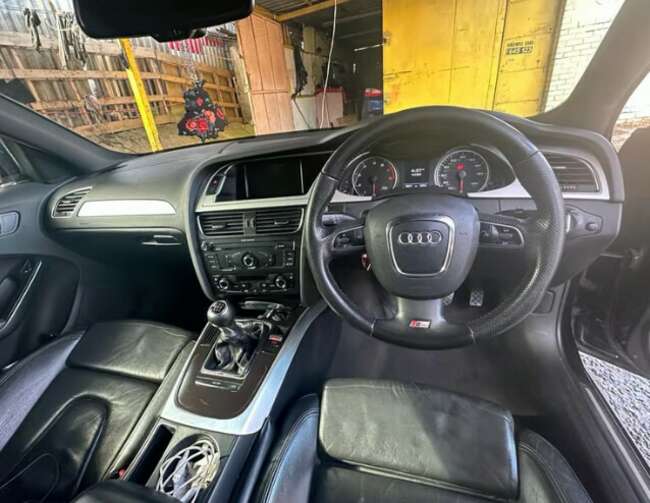 2008 Audi, A4, Saloon, Manual, 1798 (cc), 4 doors