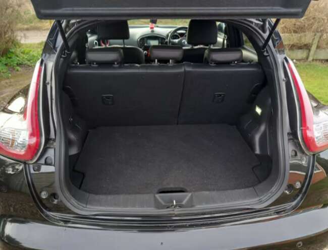 2014 Nissan, JUKE, Hatchback, Manual, 1461 (cc), 5 doors