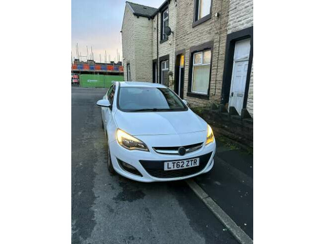 2012 Vauxhall Astra 1.6 Petrol Manual