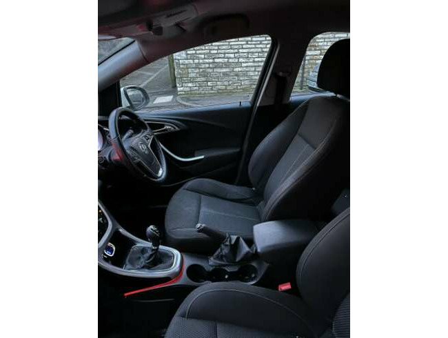 2012 Vauxhall Astra 1.6 Petrol Manual