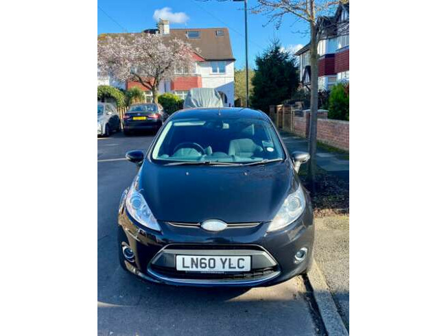 2010 Ford Fiesta Titanium for Sale