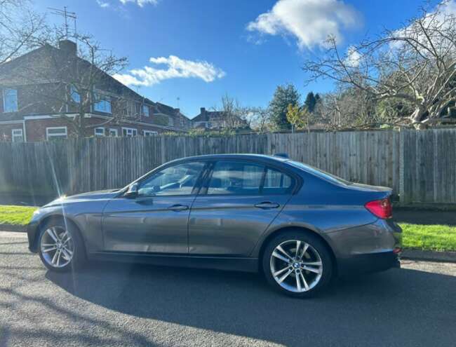 2015 BMW 3 Series 2.0 318d Sport Saloon