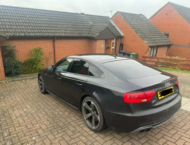 Audi A5 2.0Tdi Quattro Black Edition