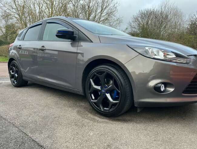 2011 Ford Focus Titanium 1.6