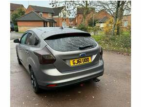 2011 Ford Focus Titanium 1.6