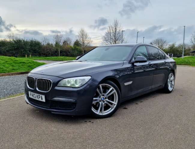 2013 BMW, 7 Series, Saloon, Semi-Auto, 2993 (cc), 4 Doors