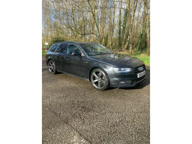 2014 Audi A4 Avant Black edition s-line 2.0L diesel Automatic