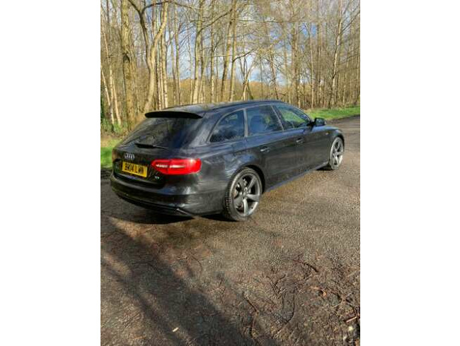 2014 Audi A4 Avant Black edition s-line 2.0L diesel Automatic