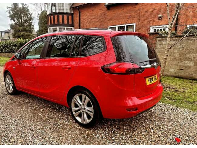 2014 Vauxhall Zafira Tourer SRi 2.0 CDTi, Red, 7 Seater, 1 Owner