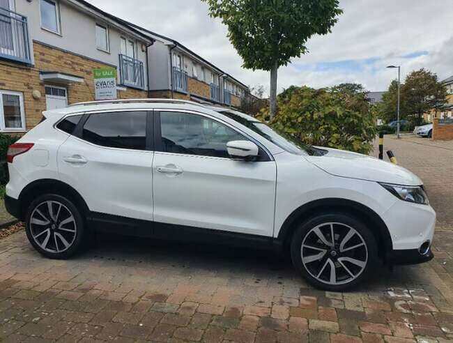 2015 Nissan, Qashqai, Hatchback, 1197 (cc), 5 Doors