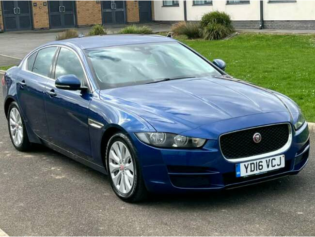 2016 Jaguar XE 2.0 Diesel