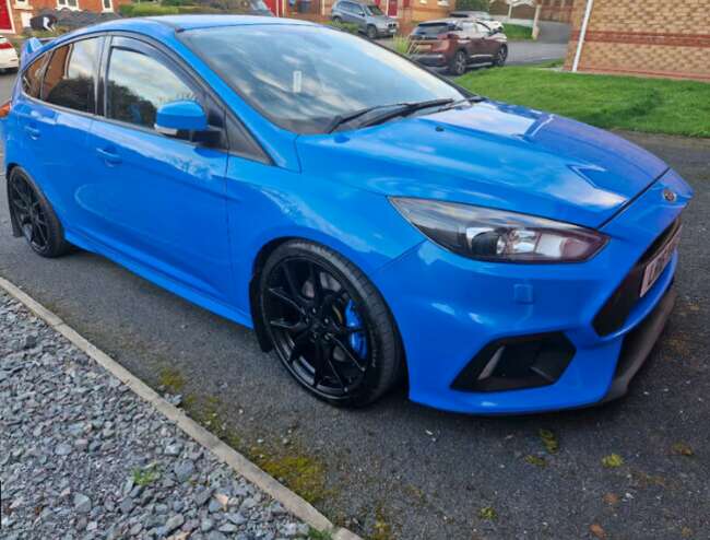 2016 Ford, Focus RS, Hatchback, Manual, 2261 (cc), 5 Doors