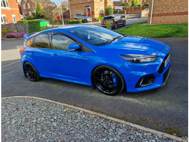 2016 Ford, Focus RS, Hatchback, Manual, 2261 (cc), 5 Doors