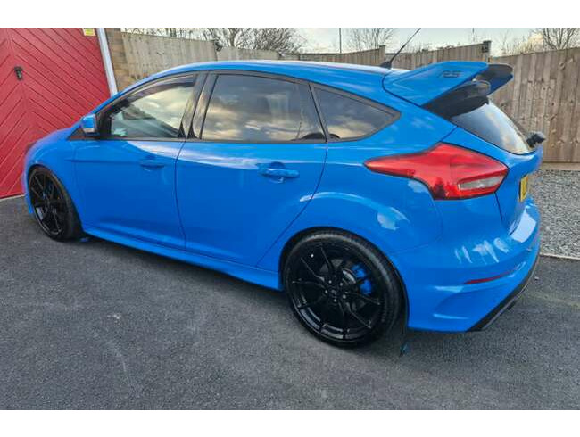 2016 Ford, Focus RS, Hatchback, Manual, 2261 (cc), 5 Doors