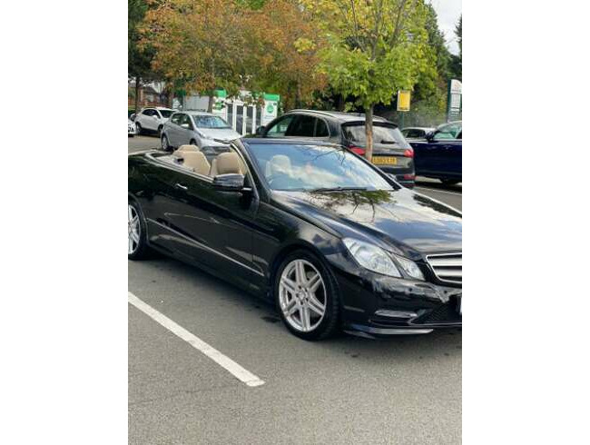 Mercedes E Class, Convertible, Semi-Automatic, Diesel in Great Condition