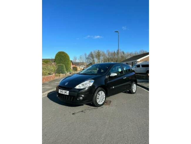 2010 Renault Clio I Music Fsh Stunning Condition