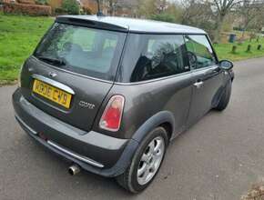 2006 Mini Cooper Hatchback 1.6 Petrol, Excellent Condition