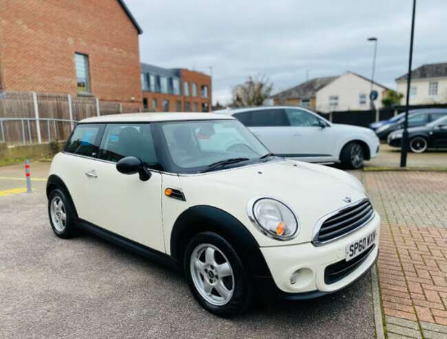 2010 Mini Cooper First 1.6, Petrol, Manual, Ulez Free