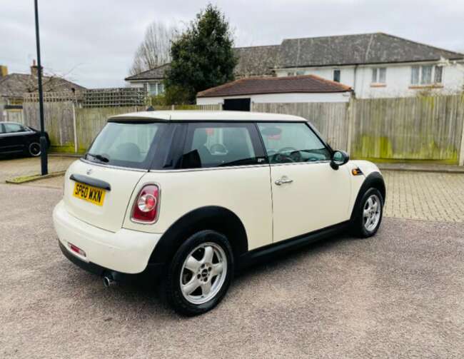 2010 Mini Cooper First 1.6, Petrol, Manual, Ulez Free