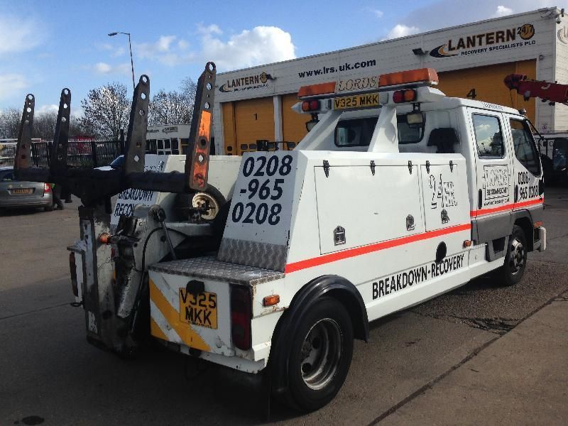 1999 'V' Mitsubishi Canter (CREW CAB) image 2