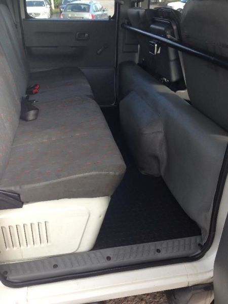 1999 'V' Mitsubishi Canter (CREW CAB) image 4