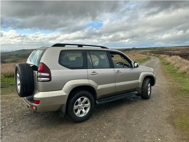 2005 Toyota Land Cruiser D-4D 6 Speed Manual 99K 3.0 Diesel 8 Seater