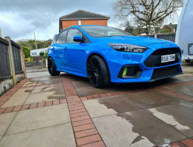 2016 Ford Focus RS, Petrol