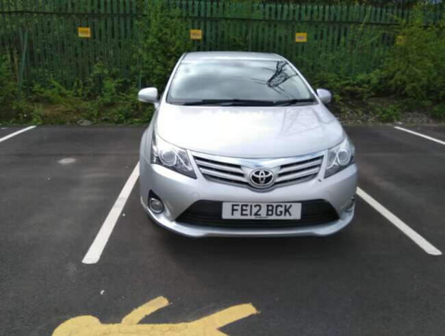 2012 Toyota, Avensis, Saloon, Manual, Diesel, 1998 (cc), 4 Doors