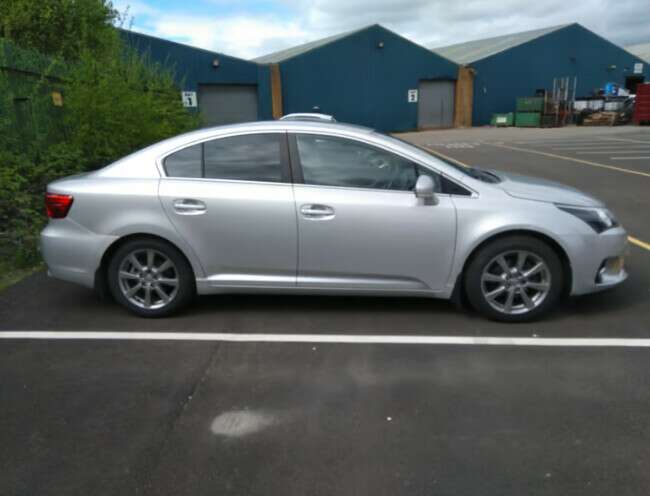 2012 Toyota, Avensis, Saloon, Manual, Diesel, 1998 (cc), 4 Doors